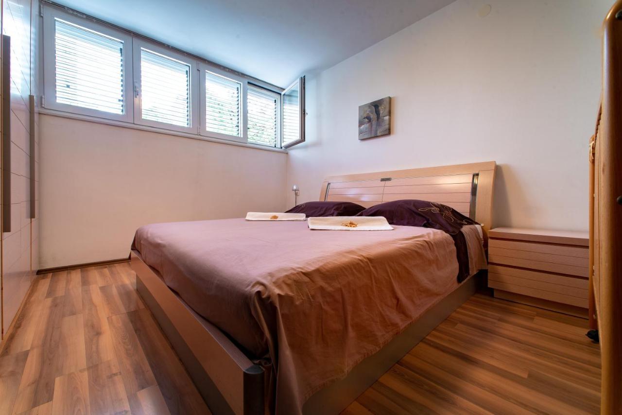 Apartment Adria Split